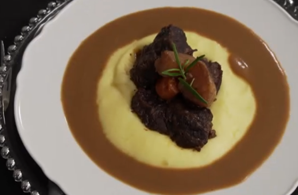 Hlavné jedlo: Nalej mi vína, Malina