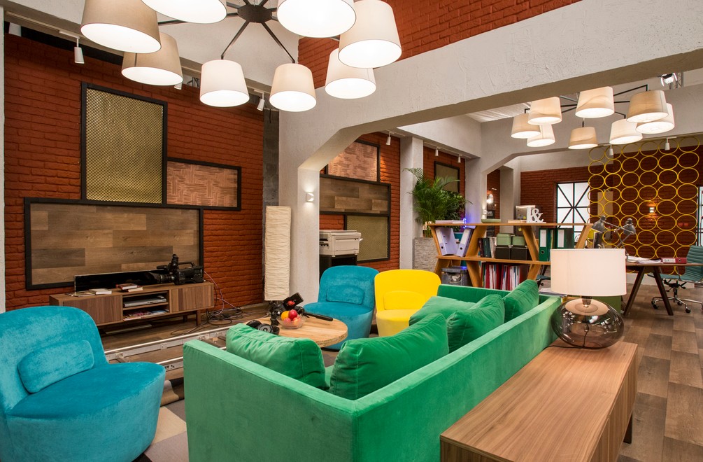 Ochrancovia si užívajú luxus. V týchto priestoroch nakrúcajú nový seriál