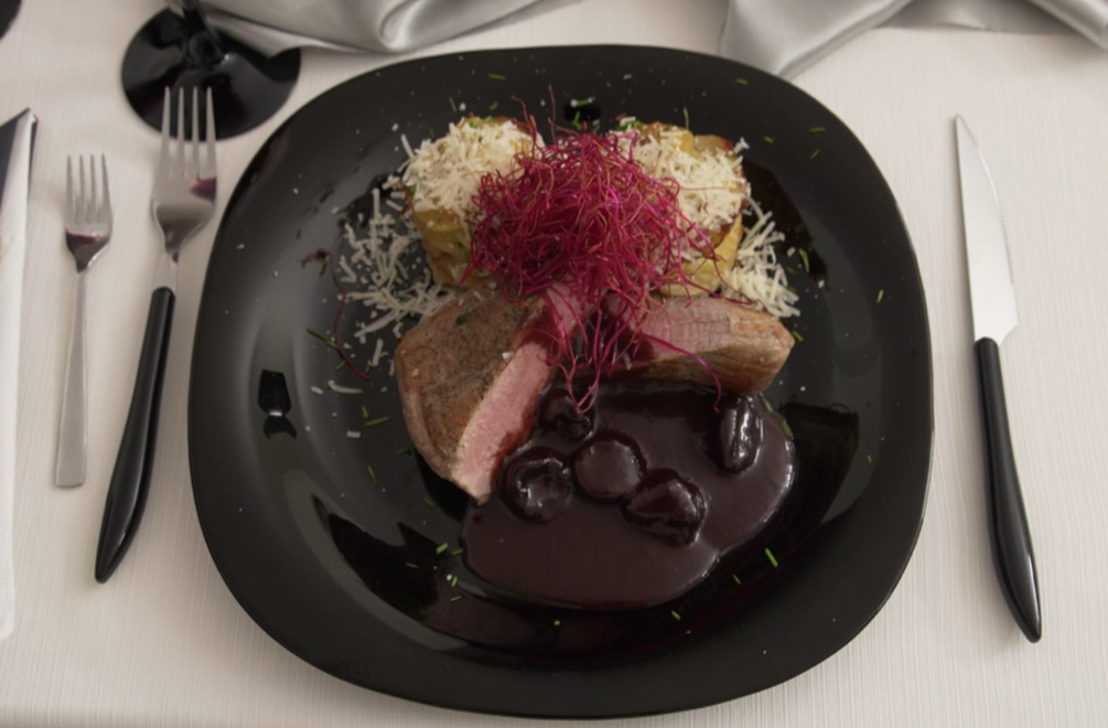 Hlavné jedlo: Bábika medzi komínmi