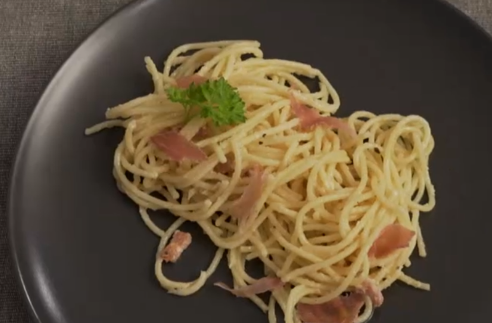 Hlavné jedlo: Internátne príbehy