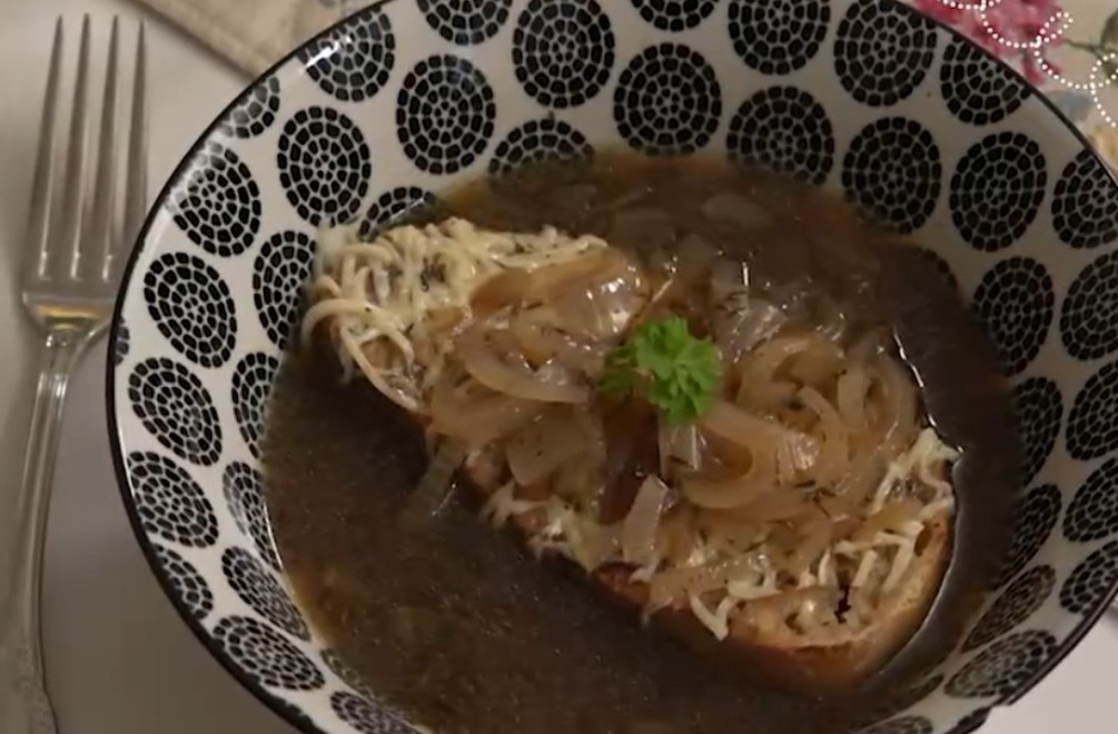 Polievka: Vyzlečená postupne