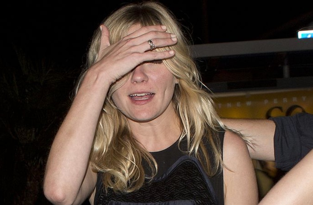 Opitá a v cudzej topánke!