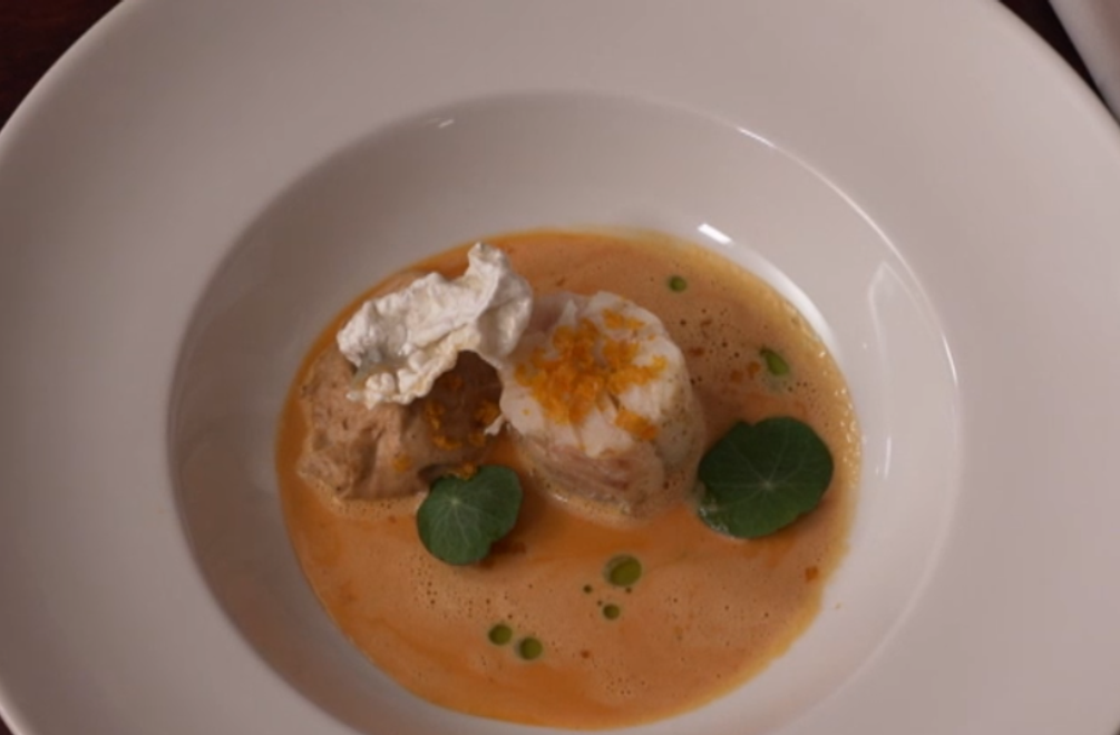 Hlavné jedlo: Plávajúci kvet