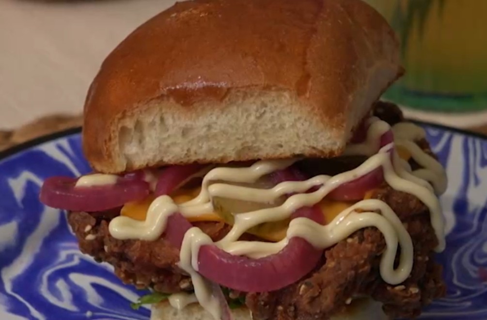 Hlavné jedlo: Medzi prstami