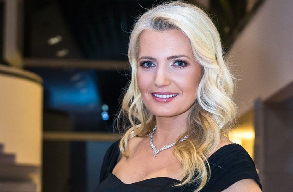 Šok pre fanúšikov: Obľúbená moderátorka Aneta Parišková bojuje s rakovinou!