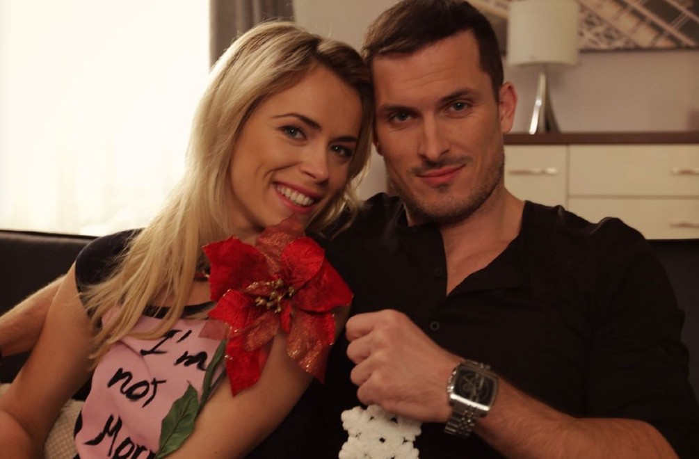 Vianoce a vaše obľúbené postavy z Paneláku: Fotili sme pre vás hercov a tu je výsledok!