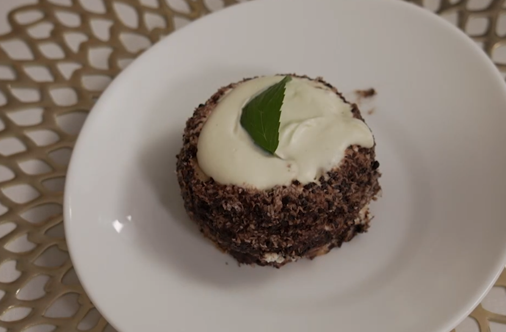 Dezert: Zasnežené tri poschodia