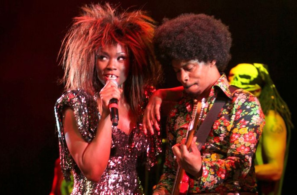 Život Tiny Turner na doskách, ktoré znamenajú svet