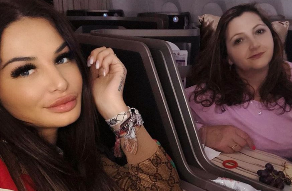 Drsný odkaz Plačkovej mamy všetkým, ktorí sa jej dcére vysmievajú: Špiny, špinavé...!