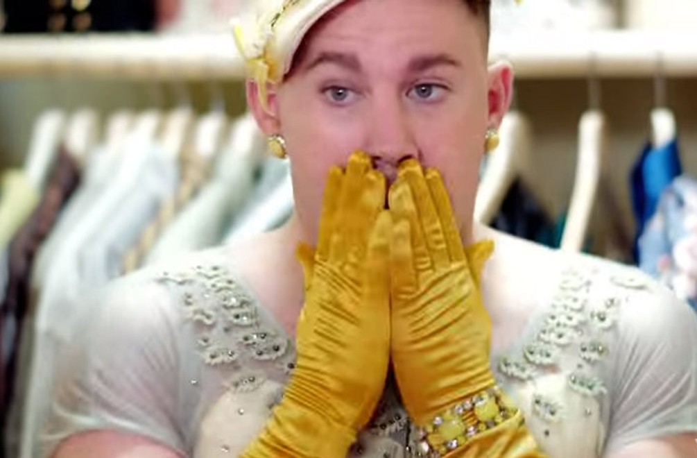 Mení sexi Channing Tatum svoj imidž? Prezlečený za ženu s rúžom na perách