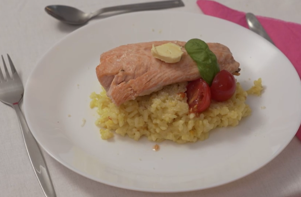 Hlavné jedlo: Vo fialovom kvete červené prekvápko