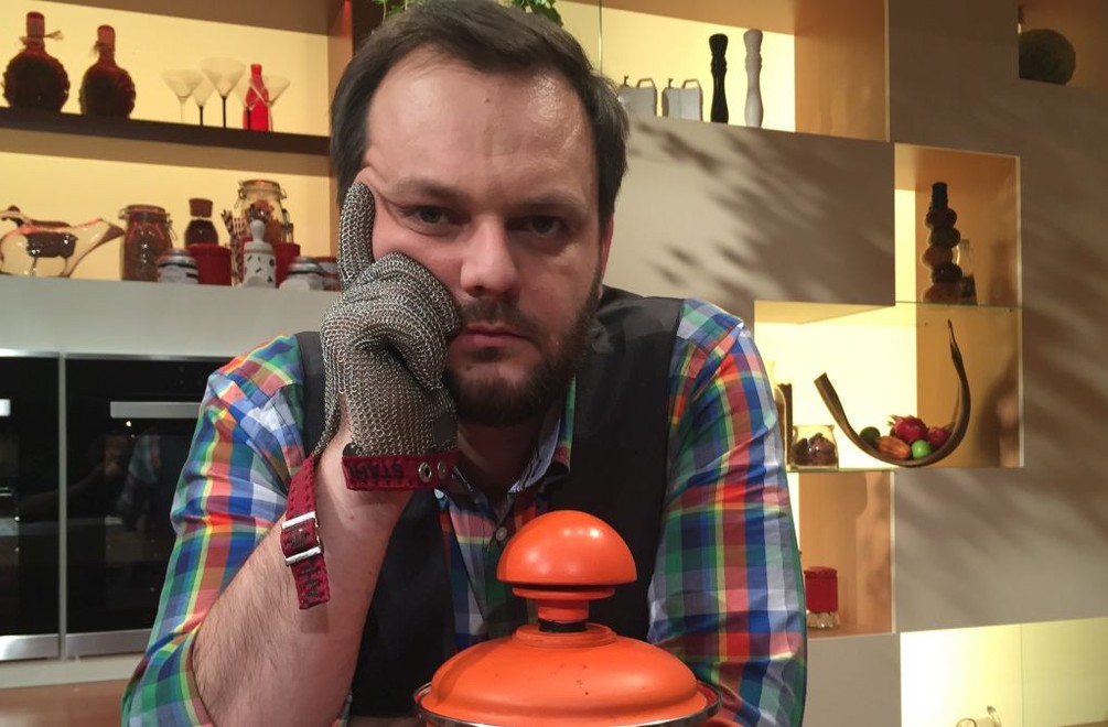 Prekvapenie v štúdiu Mojej mamy: Vystrieda Juniora kolega z rádia?