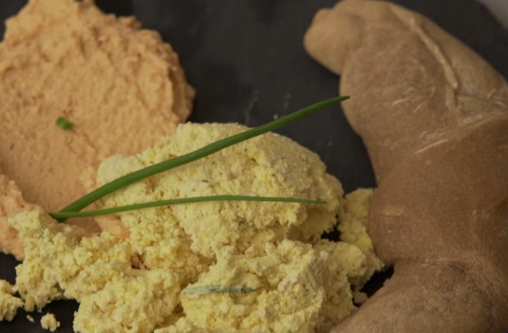 Predjedlo: Vajce s oškvarkami