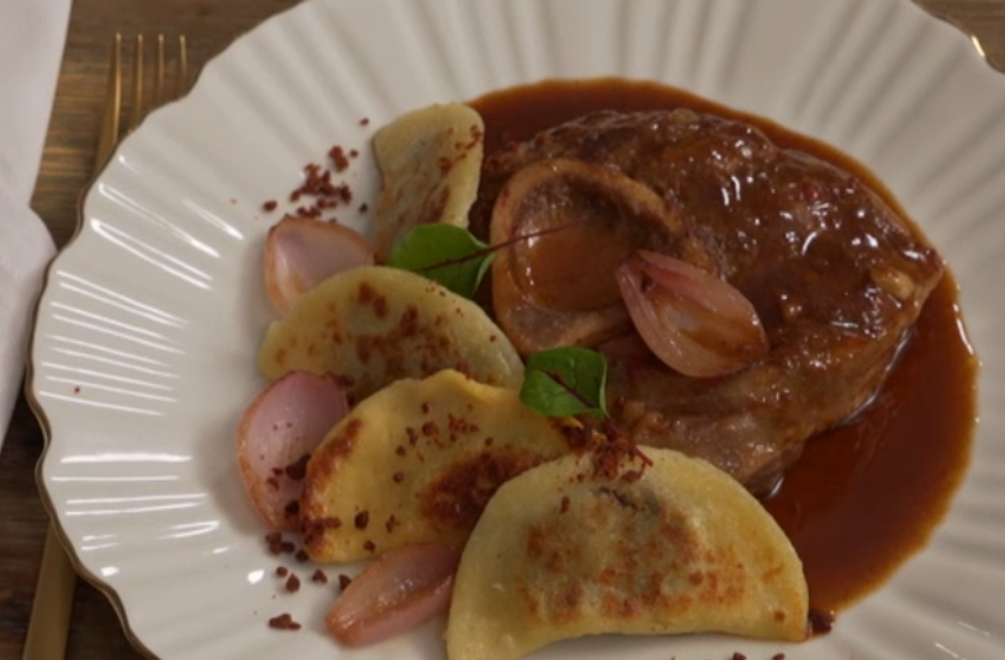 Hlavné jedlo: To je ale tuhá kosť!