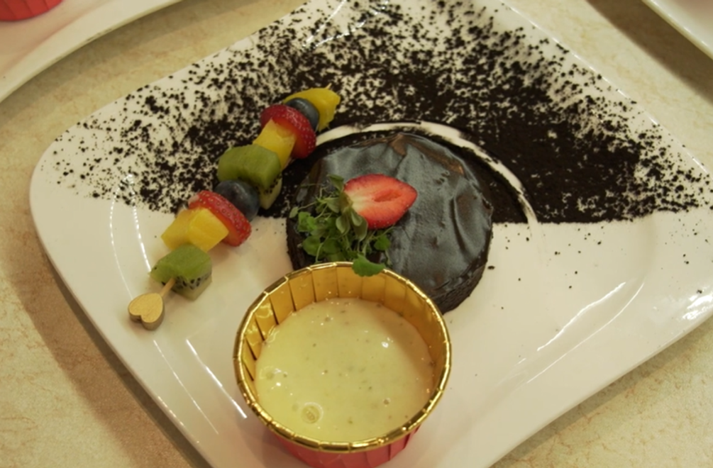 Dezert: Čierna diera