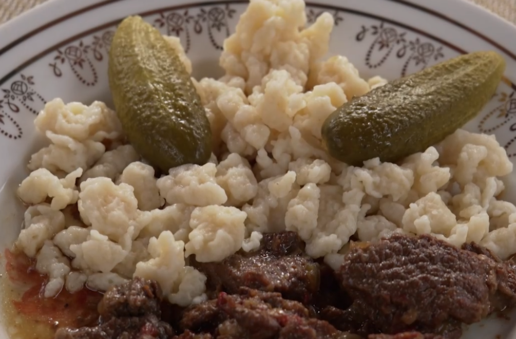 Hlavné jedlo: Tmavá streda