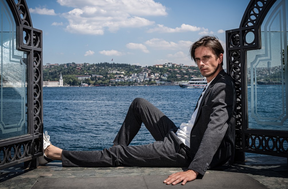 Daniel Žulčák zo seriálu Lásky v Istanbule: Neskutočná podoba so slávnym hercom!