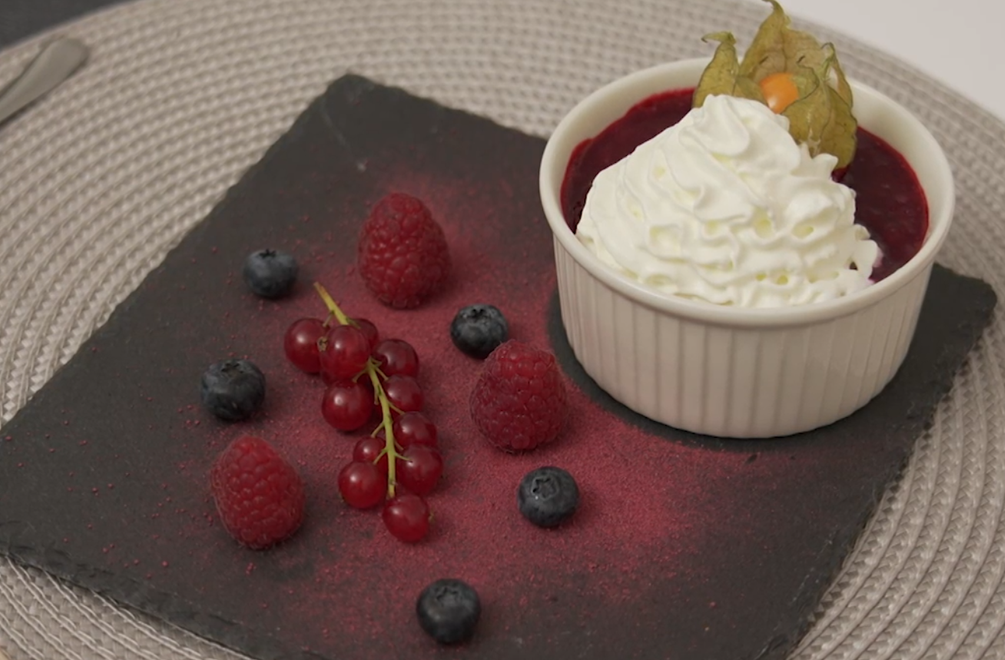 Dezert: Rozšľahaný hokejista