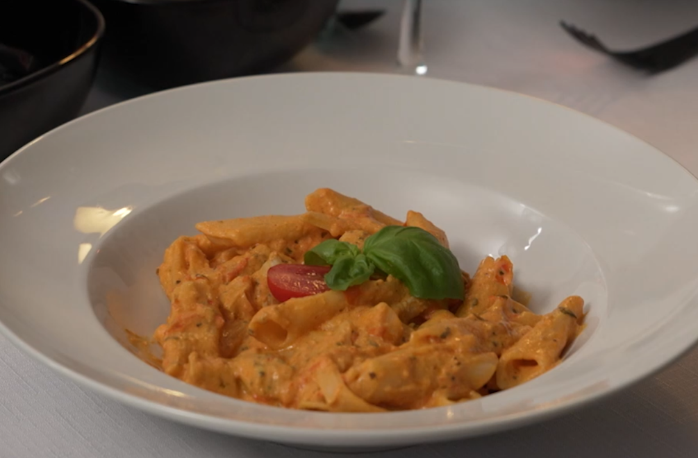 Hlavné jedlo: Tutududú