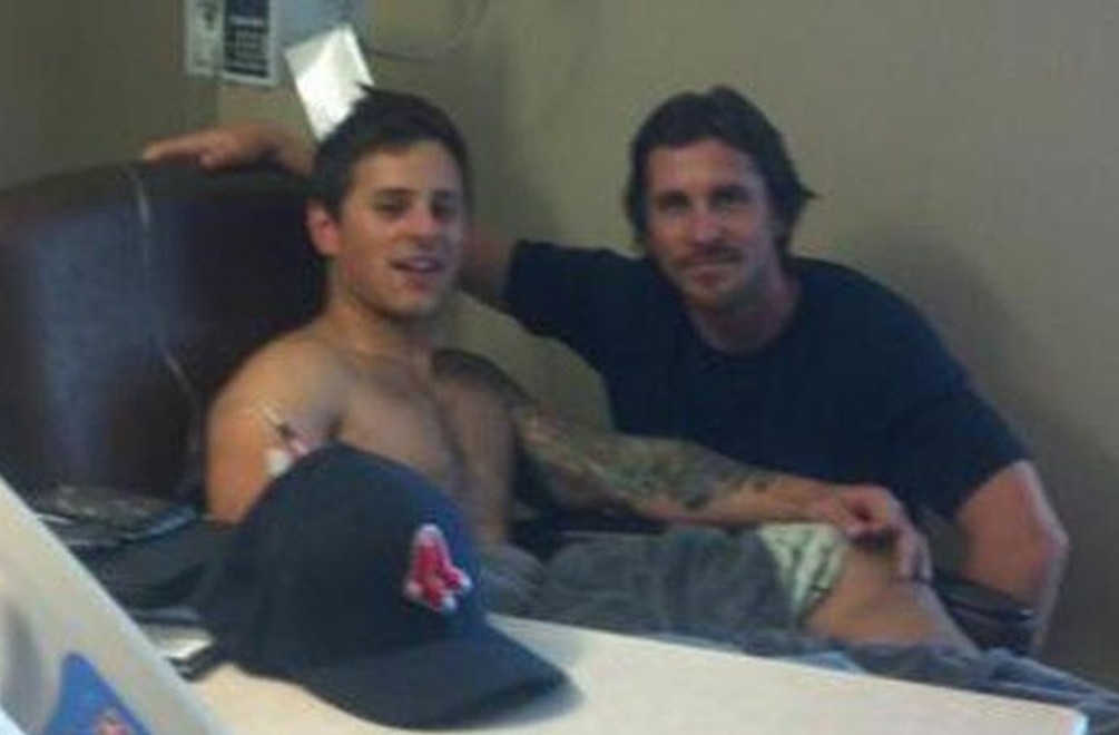 Batman navštívil obete streľby