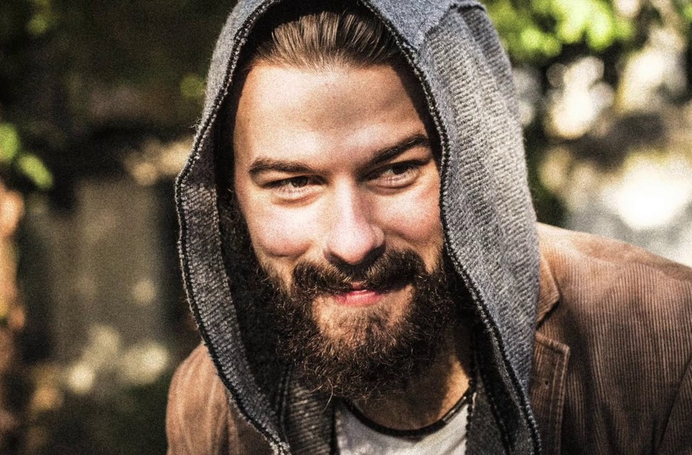 Z tohto budete mať zimomriavky: Nová skladba Richarda Autnera sa vám dostane pod kožu!