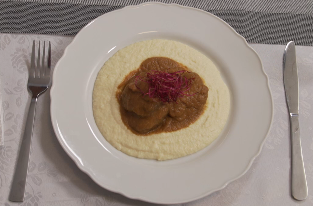 Hlavné jedlo: Na koreňoch a na triezvo