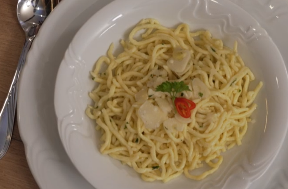 Hlavné jedlo: Olivové mikádo