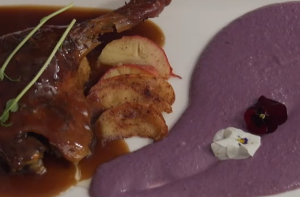 Hlavné jedlo: Fialové nebo