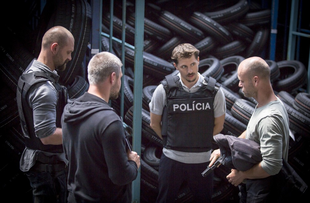 Akčné scény, pôsobivé momenty aj veľkolepý výbuch: Nahliadnite do zákulisia našej kriminálky