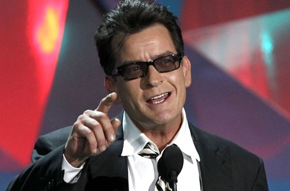 Charlie Sheen končí s Twitterom!