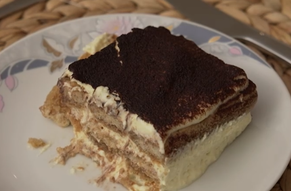 Dezert: tiramisu: Syrová extáza