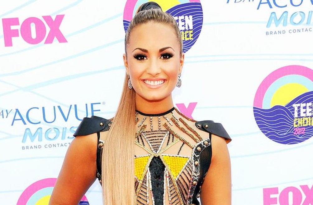 Demi Lovato už aj moderuje