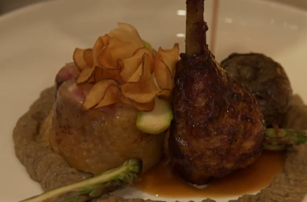 Hlavné jedlo: Som malý a nelietavý