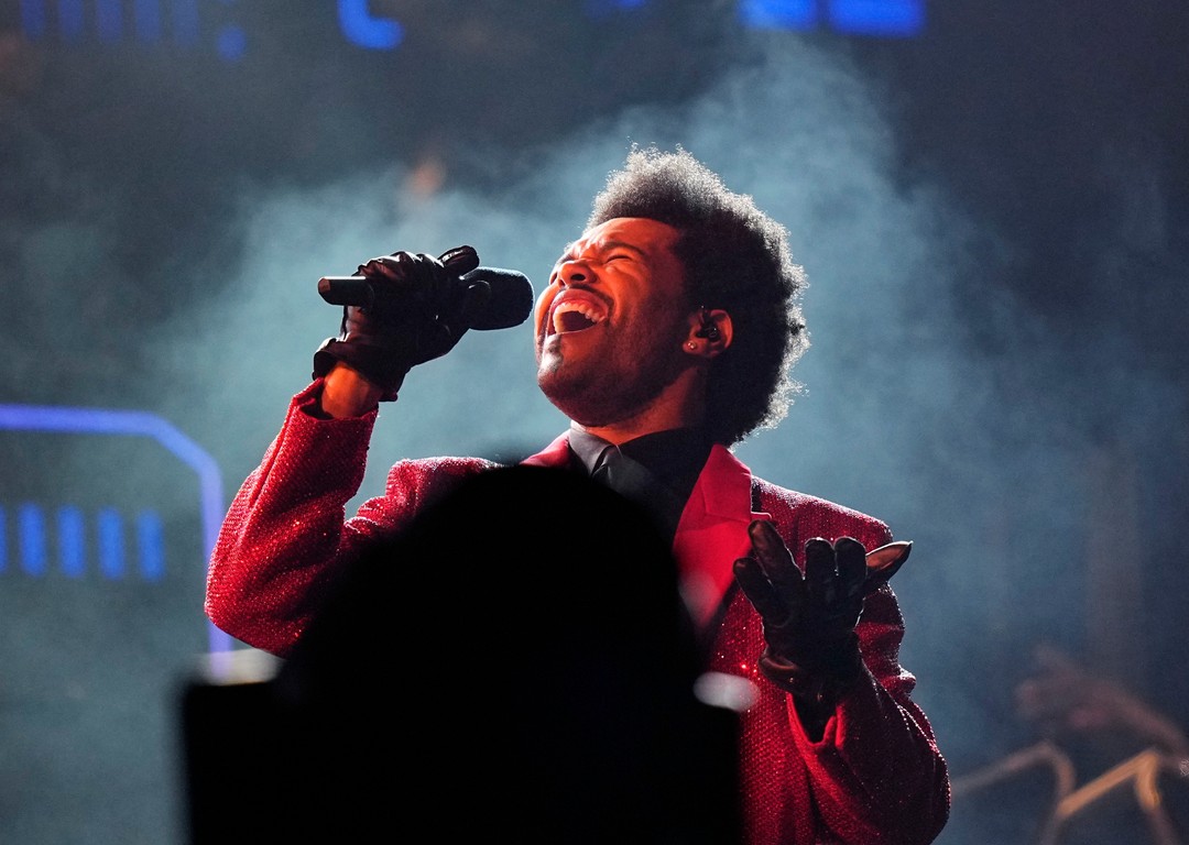 Chiefs_Buccaneers_Super_Bowl_Football_52109-4dcfada40e374d369aba09be68027ea1