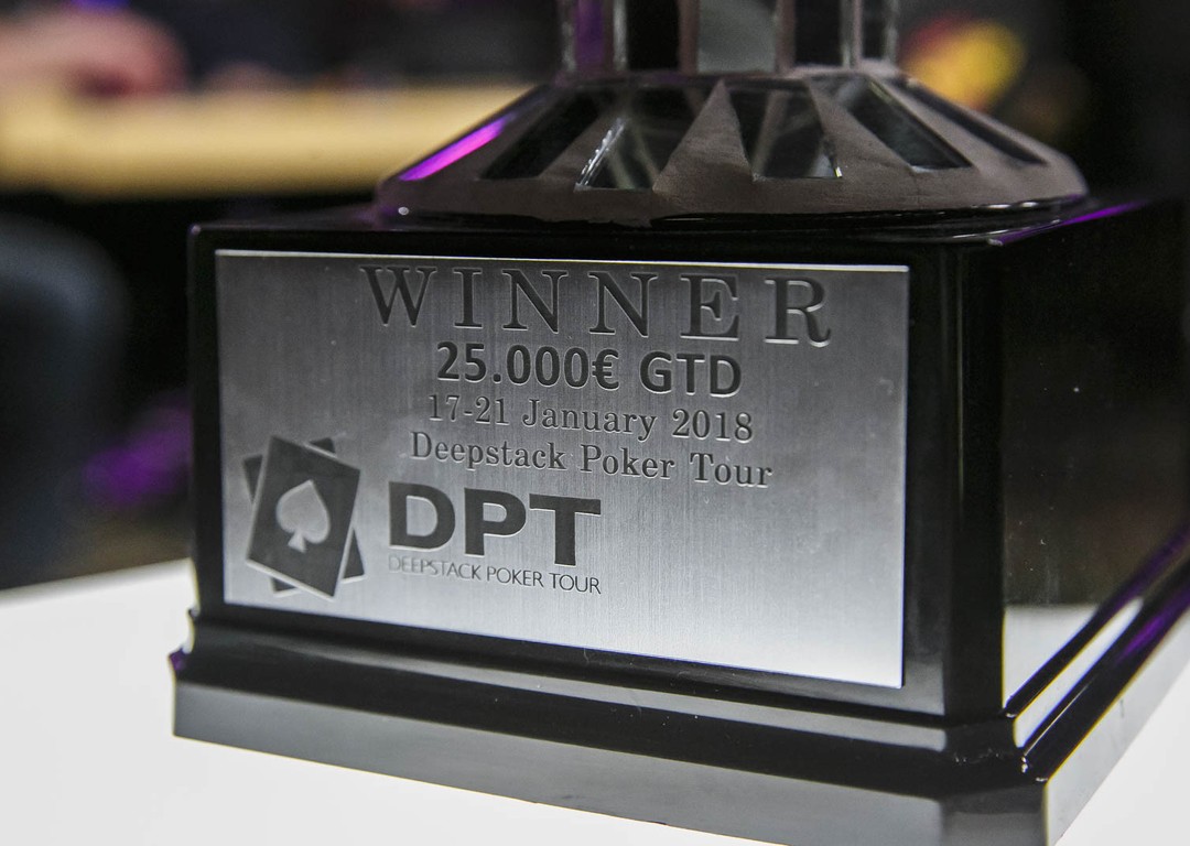 winner poker.jpg