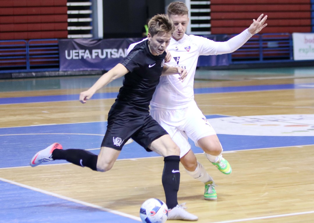 Liga Majstrov, Pinerola Bratislava - Vaengir Júpiters (Island)