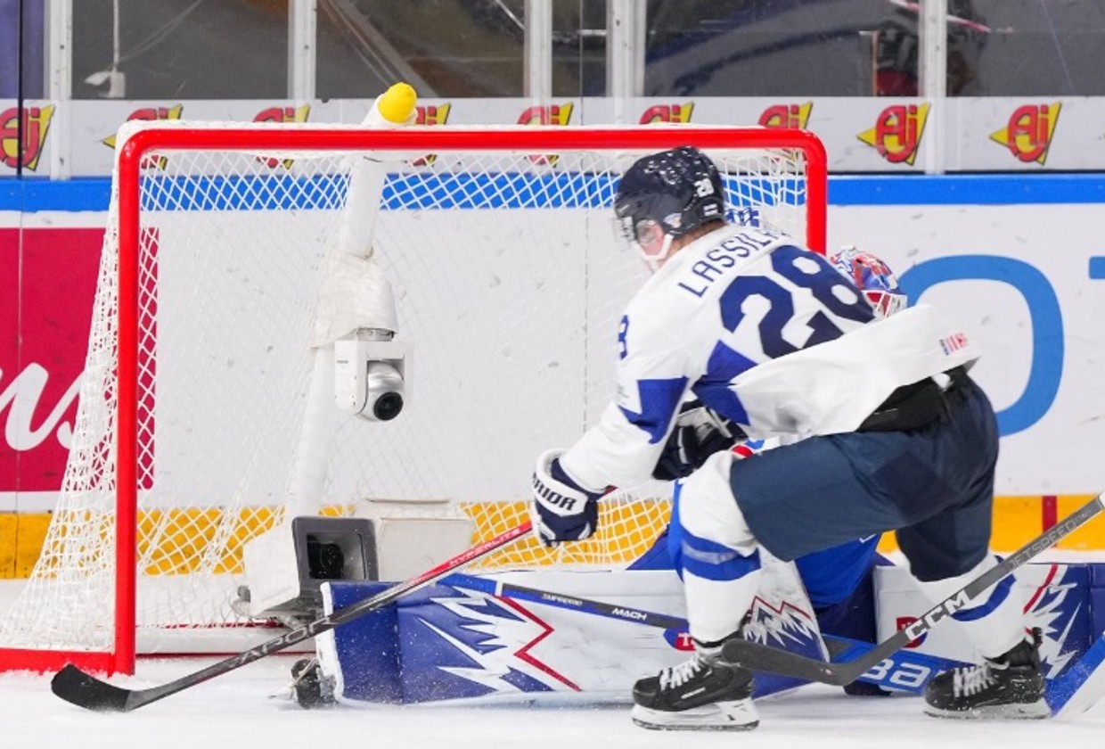 Po roku opäť juniorské štvrťfinále proti Fínsku