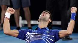 Tenisoví fanúšikovia majú oči pre plač. Federer a Djokovič tak skoro hrať nebudú