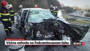 Traja ľudia po nehode skončili vo vážnom stave v nemocnici