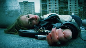 Šiesti muži znásilnili študentku (23) v autobuse! Pred priateľom...