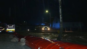 Obyvateľov vystrašili zdvihnuté hladiny riek a potokov. Niekde voda zaplavila pivnice