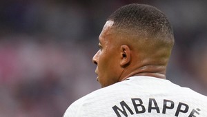Hviezda Realu Madrid je v nemocnici. Mbappé vynechal zápas MS klubov