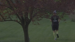 Výzva, ako sa patrí. Veľkonočný polmaratón odbehli vo vlastných záhradách či v bytoch