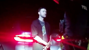 Trápne video je vonku! Hviezdny spevák bojoval proti zverejneniu TOHTO policajného záznamu!