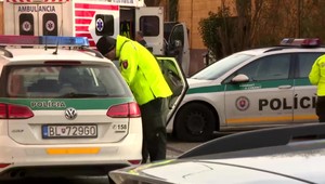 Prípad mŕtveho dieťaťa v Petržalke vyšetrujú ako vraždu