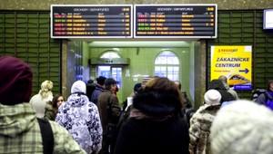 Železničiari upozorňujú cestujúcich, aby si už zakúpili lístky. Takto vyzerá obsadenosť vlakov