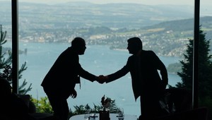 USA a Irán ukončili prvé kolo rokovaní. Hovoria o pokroku a dohode do 60 dní