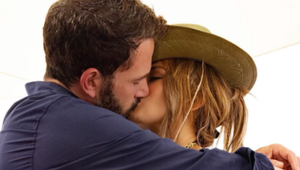 Tomu sa hovorí snubný prsteň! Ben Affleck to má po druhýkrát značne jednoduchšie!