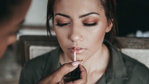 TOP trendy v jesennom líčení: Žiadnu nudu nečakajte, mejkap bude odvážny a výrazný