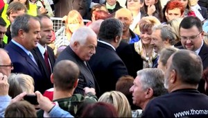 PREPIS. Takto ochrankári (ne)strážili prezidenta Klausa